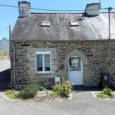 Ti An Traon Le Petit Gite En Coeur De Bretagne Carhaix-Plouguer Esterno foto